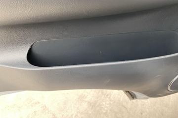 ����;�� T5 95���� 3.7�׵�����ʽС��(����)(EQ5040XXY16DCAC)ͼƬ