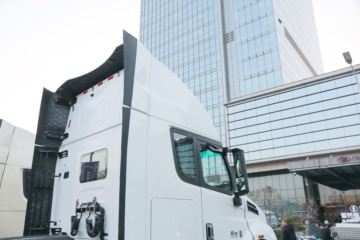 �������ó� ���¡��� ����� 560���� 6X4 ��ͷǣ����(����)ͼƬ