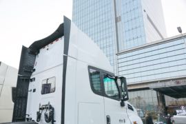 轾德·炎&nbsp;牵引车外观                                                图片