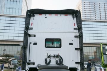 �������ó� ���¡��� ����� 560���� 6X4 ��ͷǣ����(����)ͼƬ