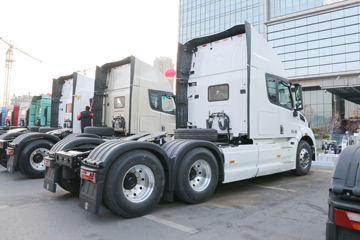 �������ó� ���¡��� ����� 560���� 6X4 ��ͷǣ����(����)ͼƬ