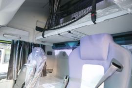 轾德·炎&nbsp;牵引车驾驶室                                               图片