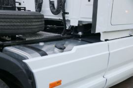 轾德·炎&nbsp;牵引车底盘                                                图片