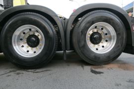 轾德·炎&nbsp;牵引车底盘                                                图片