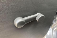 东风小康K05S 2019款 实用型 91马力 5座 1.2L厢式运输车(国六)