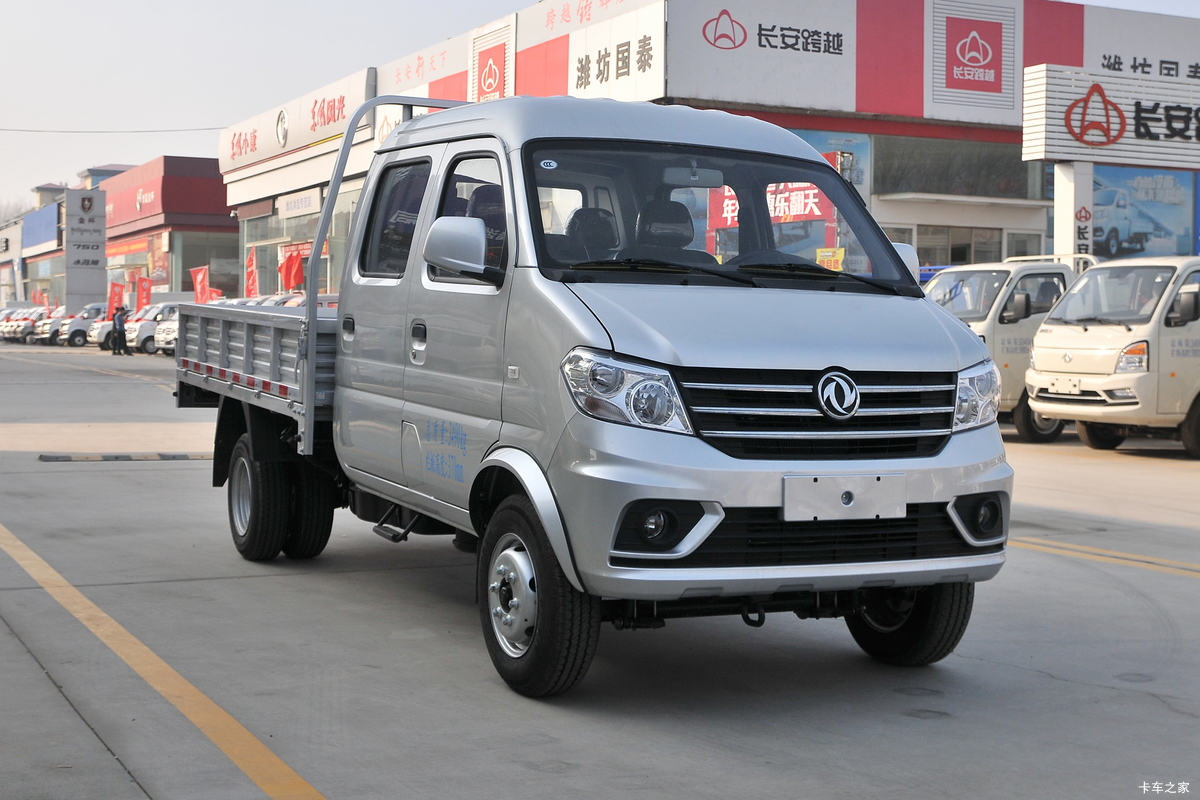 东风小康 D52 2021款 舒适型 1.5L 112马力 汽油 2.6米双排栏板微卡(国六)(后双轮)