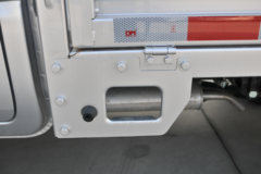 东风小康 D52 2019款 基本型 1.5L 112马力 汽油 2.6米双排栏板微卡(国六)(DXK1031NKHL)