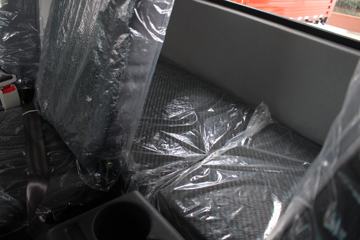 ���� ������D12�п� 220���� 4X2 9.75��LNG��ʽ�ػ���(����)(EQ5180XXYL9NDKAC)ͼƬ