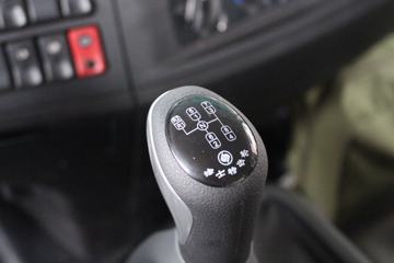 ���� ������D12�п� 220���� 4X2 9.75��LNG��ʽ�ػ���(����)(EQ5180XXYL9NDKAC)ͼƬ