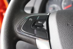 东风 多利卡D12中卡 220马力 4X2 9.75米LNG厢式载货车(国六)(EQ5180XXYL9NDKAC)