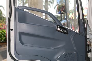 ���� ����M3 130���� 4.16�׵��������Ῠ(����)ͼƬ