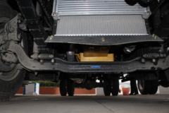 东风 多利卡D8 190马力 4X2 6.2米排半栏板载货车(国六)(EQ1160S8CDE)