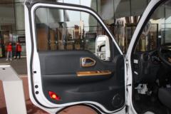 东风途逸 T5 95马力 3.965米单排厢式小卡(国六)(EQ5042XXY16DCAC)