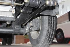 东风途逸 T5 95马力 3.965米单排厢式小卡(国六)(EQ5042XXY16DCAC)