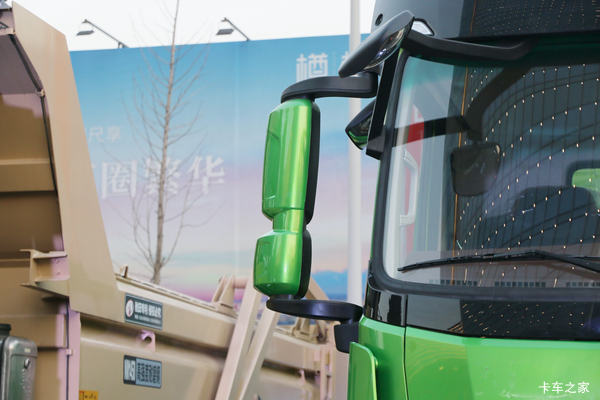 轩德翼6自卸车西安市火热促销中 让利高达1万