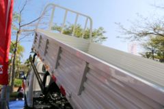 凯马 锐航X3 127马力 4X2 3.83自卸车(国六)(KMC3040HX318D6)