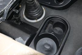 轩德翼3&nbsp;载货车驾驶室                                               图片