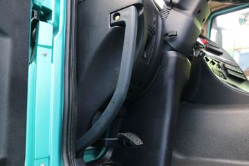 �������ó� ������3 ���˰� 250���� 4X2 6.75�ײ�դʽ�ػ���(����)ͼƬ