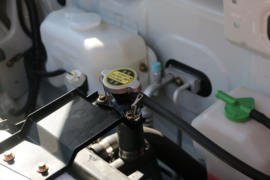 锐捷S&nbsp;电动封闭厢货外观图片