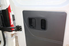 凯马 锐捷ES4200 3.15T 2.67米纯电动封闭物流车40.78kWh