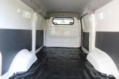 凯马 锐捷ES4200 3.15T 2.67米纯电动封闭物流车40.78kWh