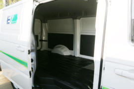 锐捷S&nbsp;电动封闭厢货货厢图片