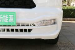 凯马 锐捷ES4200 3.15T 2.67米纯电动封闭物流车40.78kWh