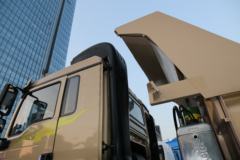 陕汽商用车 轩德翼3 强劲版 350马力 8X4 5.6米自卸车(国六)(SX3310MP6266)