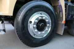 陕汽商用车 轩德翼3 强劲版 350马力 8X4 5.6米自卸车(国六)(SX3310MP6266)
