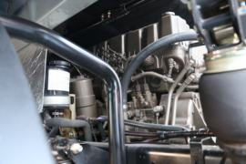 轩德翼3&nbsp;牵引车底盘                                                图片