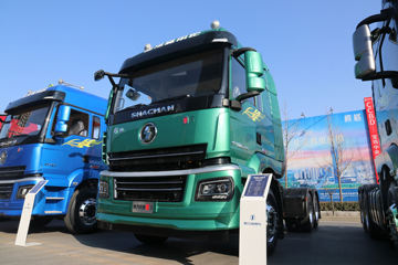 陕汽商用车 轩德翼3 轻量化版 460马力 6X4 LNG牵引车(国六)(SX4250MPN384)