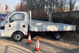 T5&nbsp;载货车外观                                                图片