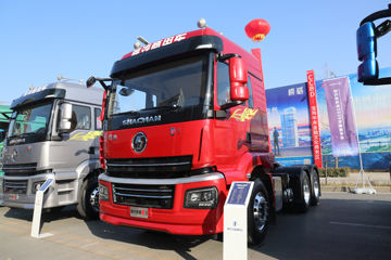 陕汽商用车 轩德翼3 轻量化版 440马力 6X4牵引车