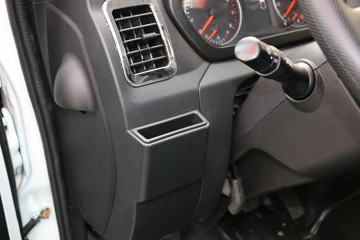 �ƿ�ŷ�� V5-1ϵ�� 105���� CNG 3.01��˫�������ῨͼƬ