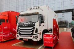 江淮 格尔发K6LII 220马力 4X2 7.2米冷藏车(HFC5181XLCP3K2A53V)