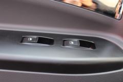 唐骏欧铃 T7系列 速达科创版 160马力 4.13米单排栏板轻卡(国六)(ZB1041UDD6L)