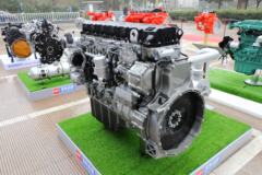 玉柴6K1360-60 600马力 13L 国六 柴油发动机