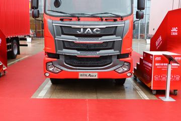 ���� �����A6LII�п� 220���� 4X2 7.8����ʽ�ػ���(����)(HFC5181XXYP3K2A57KS)ͼƬ