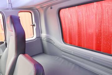 ���� �����A6LII�п� 220���� 4X2 7.8����ʽ�ػ���(����)(HFC5181XXYP3K2A57KS)ͼƬ