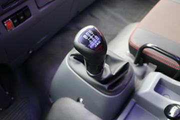 ���� �����A6LII�п� 220���� 4X2 7.8����ʽ�ػ���(����)(HFC5181XXYP3K2A57KS)ͼƬ