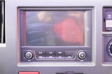 ���� �����A6LII�п� 220���� 4X2 7.8����ʽ�ػ���(����)(HFC5181XXYP3K2A57KS)ͼƬ