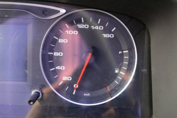 ���� �����A6LII�п� 220���� 4X2 7.8����ʽ�ػ���(����)(HFC5181XXYP3K2A57KS)ͼƬ