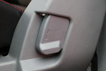 ���� �����A6LII�п� 220���� 4X2 7.8����ʽ�ػ���(����)(HFC5181XXYP3K2A57KS)ͼƬ