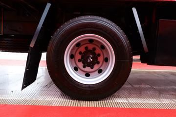 ���� �����A6LII�п� 220���� 4X2 7.8����ʽ�ػ���(����)(HFC5181XXYP3K2A57KS)ͼƬ