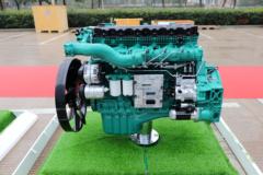 锡柴CA6DL6-36E6 360马力 8.6L 国六 柴油发动机