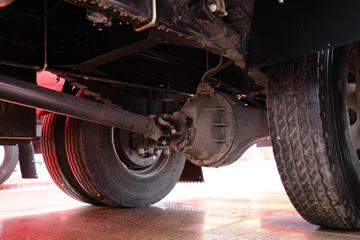 ���� �����A6LII�п� 220���� 4X2 7.8����ʽ�ػ���(����)(HFC5181XXYP3K2A57KS)ͼƬ