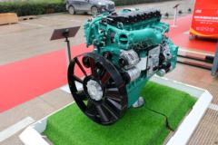 锡柴CA6DL6-36E6 360马力 8.6L 国六 柴油发动机