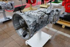 采埃孚ZF16S2330TD 16挡 手动挡变速箱