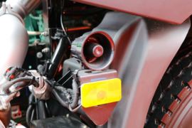 格尔发K5&nbsp;牵引车底盘                                                图片