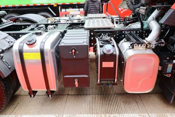 ���� �����K5W�ؿ� ���ذ� 460���� 6X4 ǣ����(HFC4251P12K7E33S1V)ͼƬ